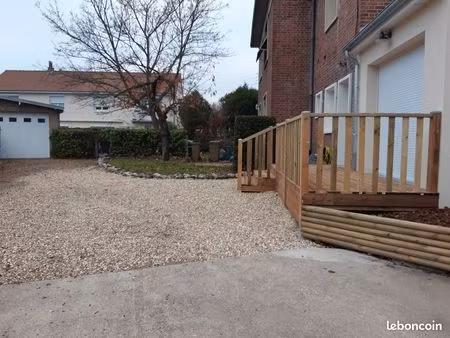 rez de chaussé avec jardin
