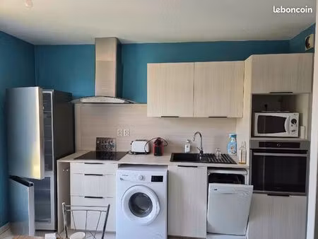 loue t2  meublé