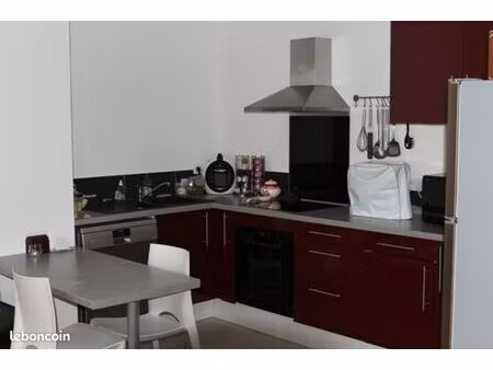 appartement 3 pièces 85 m²