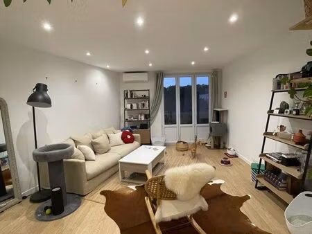 appartement meublé t2 48m2