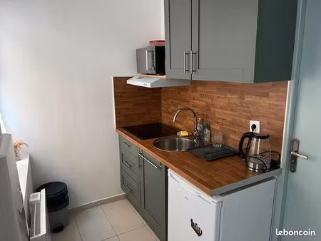 studio meublé