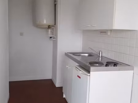 location appartement 1 pièce 28 m² à sotteville-les-rouen (76300)  525 €