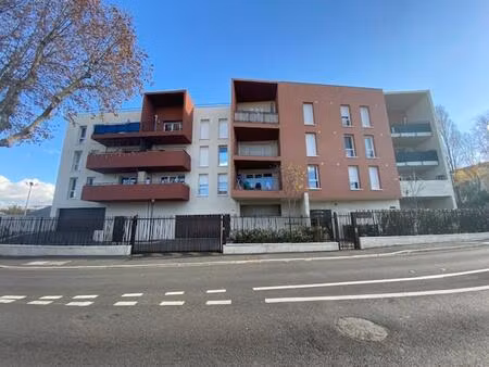 appartement t4