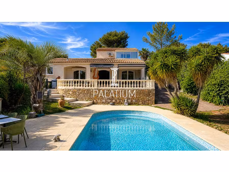 maison de luxe à vendre à saint-raphaël