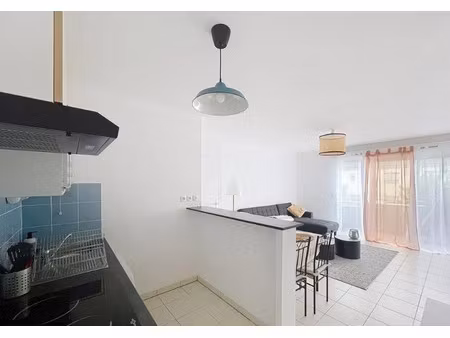 location appartement 2 pièces à blaye (33390)  613 €