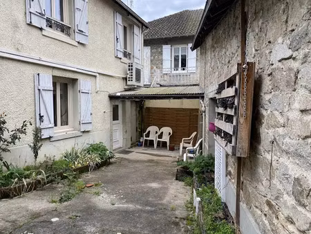 vente maison 4 pièces 88 m² à eymoutiers (87120)  69 000 €