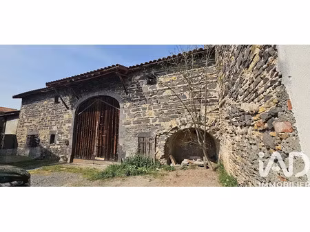vente ferme 1 pièce 160 m² à saint-bonnet-près-riom (63200)  87 000 €