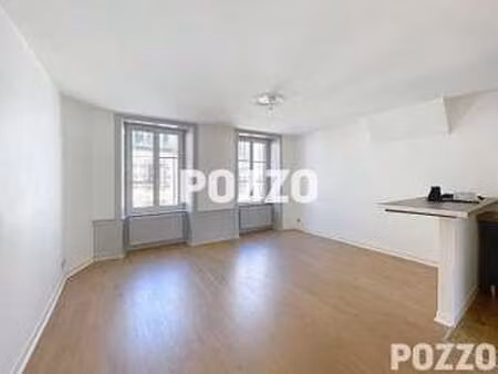 location appartement 2 pièces à granville (50400) : à louer 2 pièces / 38m² granville