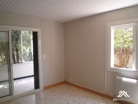 f2 + bureau - rez-de-jardin