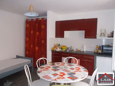 a louer studio meublé plein centre ville de sées - réf s15516
