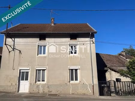 maison de village rénovée avec un exterieur  2 chambres avec stationnement 38510 courtenay