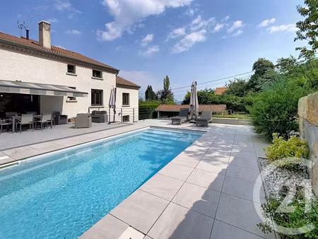 vente maison 5 pièces 248.33 m² à le puy-en-velay (43000)  449 900 €