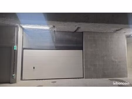 garage à vendre 65 m2