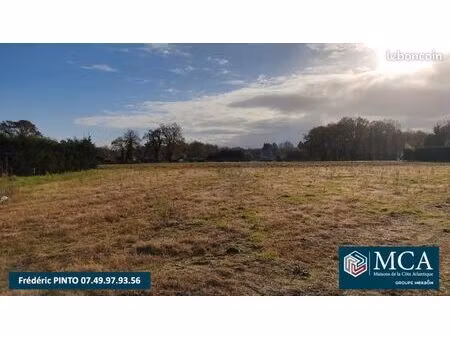 terrain 1 030 m² haut mauco