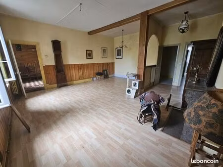 appartement 2 pièces 94 m²
