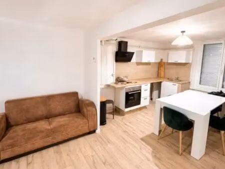studio meublé