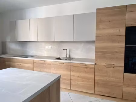 grande maison moderne – idéale pour une grande famille