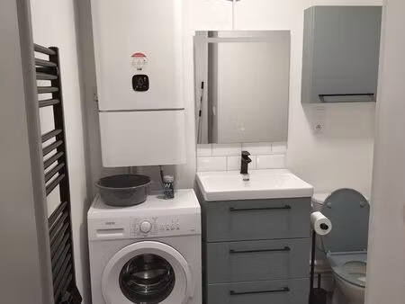 loue studio meublé