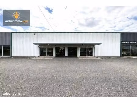 local commercial 600 m² marmande