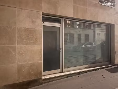 local commercial 40 m²