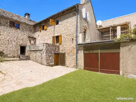 maison 6 pièces 117 m²