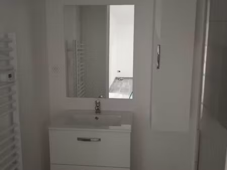 a louer f3 centre ville puiseaux