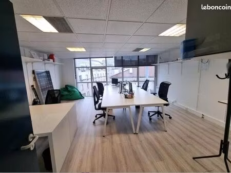 bureaux 70 m²