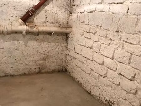 cave à louer 10m2 paris 10ème