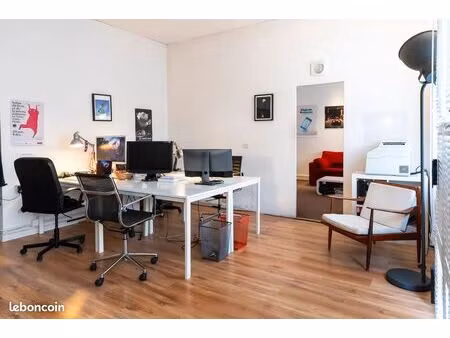 3 postes de bureau à louer - paris 12e  bastille/gare de lyon