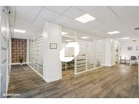 bureaux 160 m²