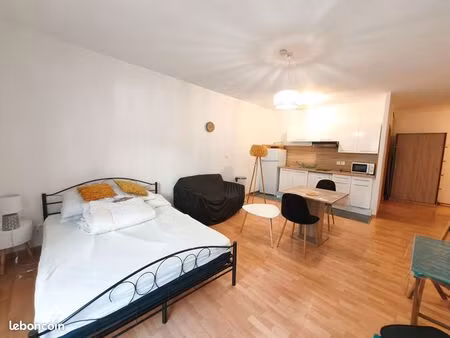 studio 1 pièce 41 m²