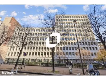 bureau 393 m²