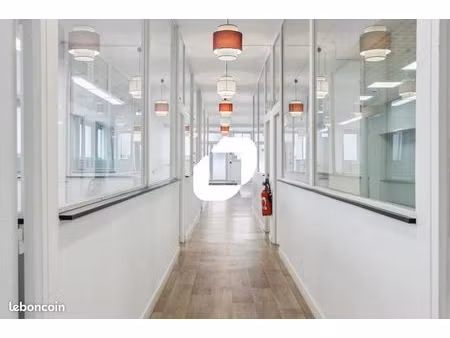 bureau 433 m²