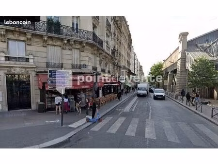 local commercial 131 m²