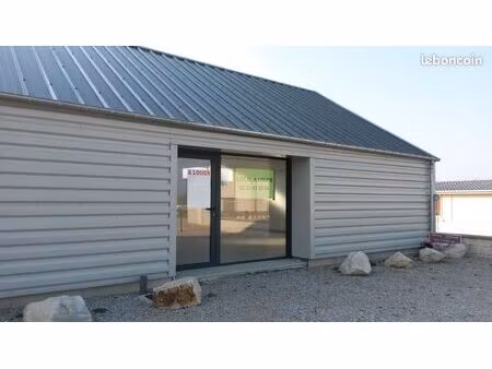 local commercial / bureau / magasin