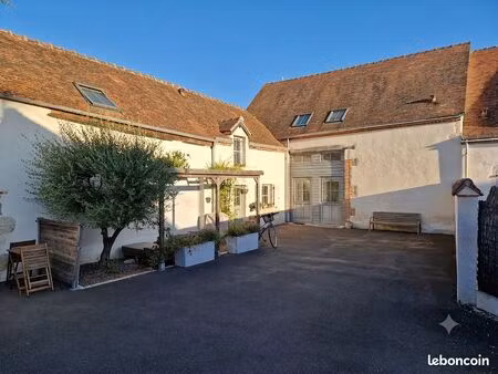 maison f3 de 60 m² entièrement rénovée (2017) avec jardin privé et parking – à 100 m du lo