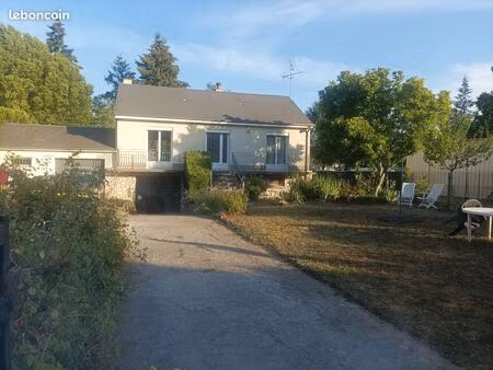 maison - 3 chambres - 2 sdb - terrain 870m²