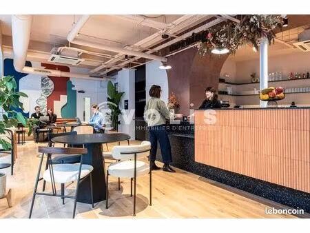 bureaux 306 m²