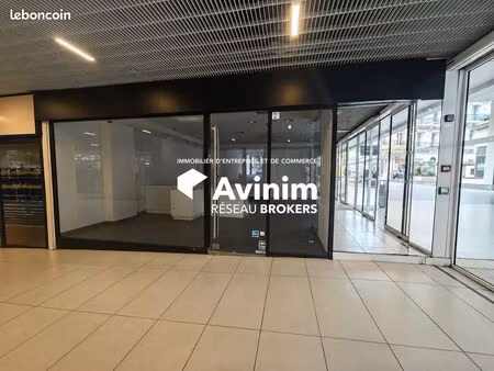 local commercial 43 m² cannes