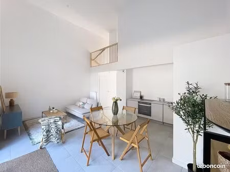 duplex/triplex 3 pièces 60 m²