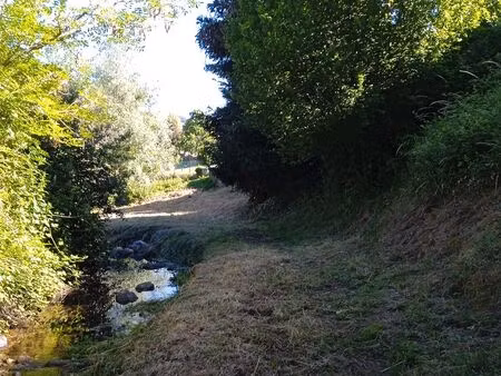 pour supporter les canicules voici l’hort du riou  au pays de lafayette  un domaine de 400