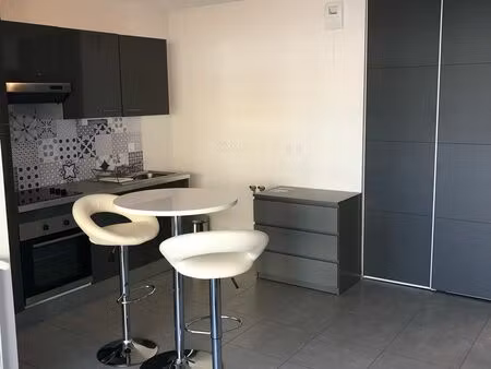 37 m² avec terrasse et parking – monistrol-sur-loire