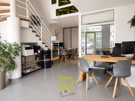 vente commerce 100 m² agde (34300)