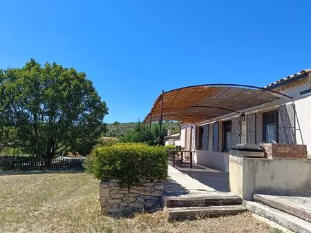 propriété avec vue panoramique à lioux