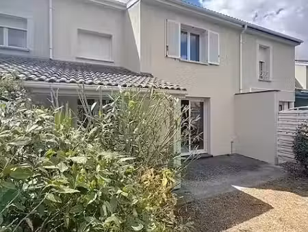 location meublée maison 4 pièces 87.78 m² à blagnac (31700)  1 328 €