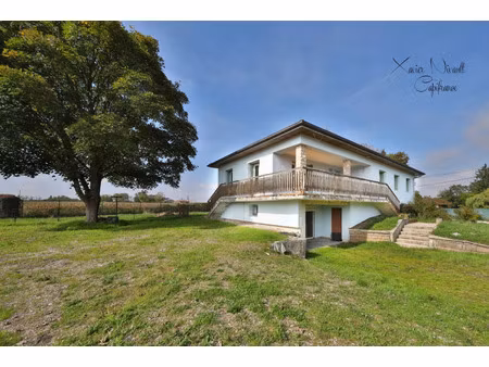 maison à vendre montrevel en bresse 6 pièce(s) 114m2 189 000€