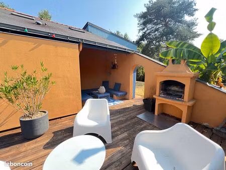 propriété 7 pièces 148 m²