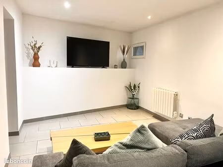 t3 meublé 72 m² – parking privé – toutes charges incluses – beauvais