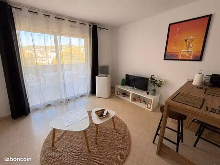 studio 1 pièce 22 m²
