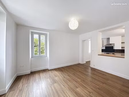 appartement 3 pièces 61 m²